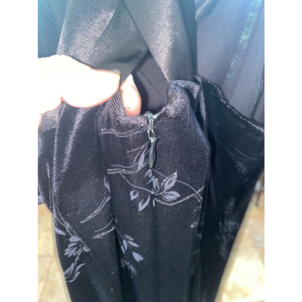 Women's CDC vintage Black Velvet Floral Maxi Dress Size 10 - Picture 5 of 7